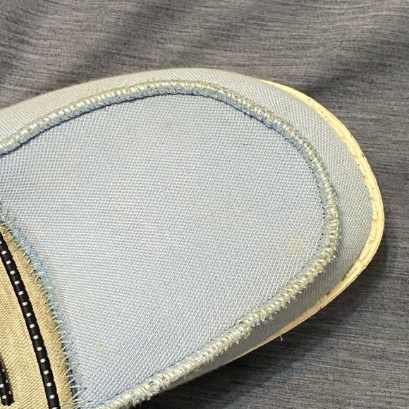 Hey Dude women’s  Loafers - Light Gray and Black tri varsity size 9 - Picture 5 of 5